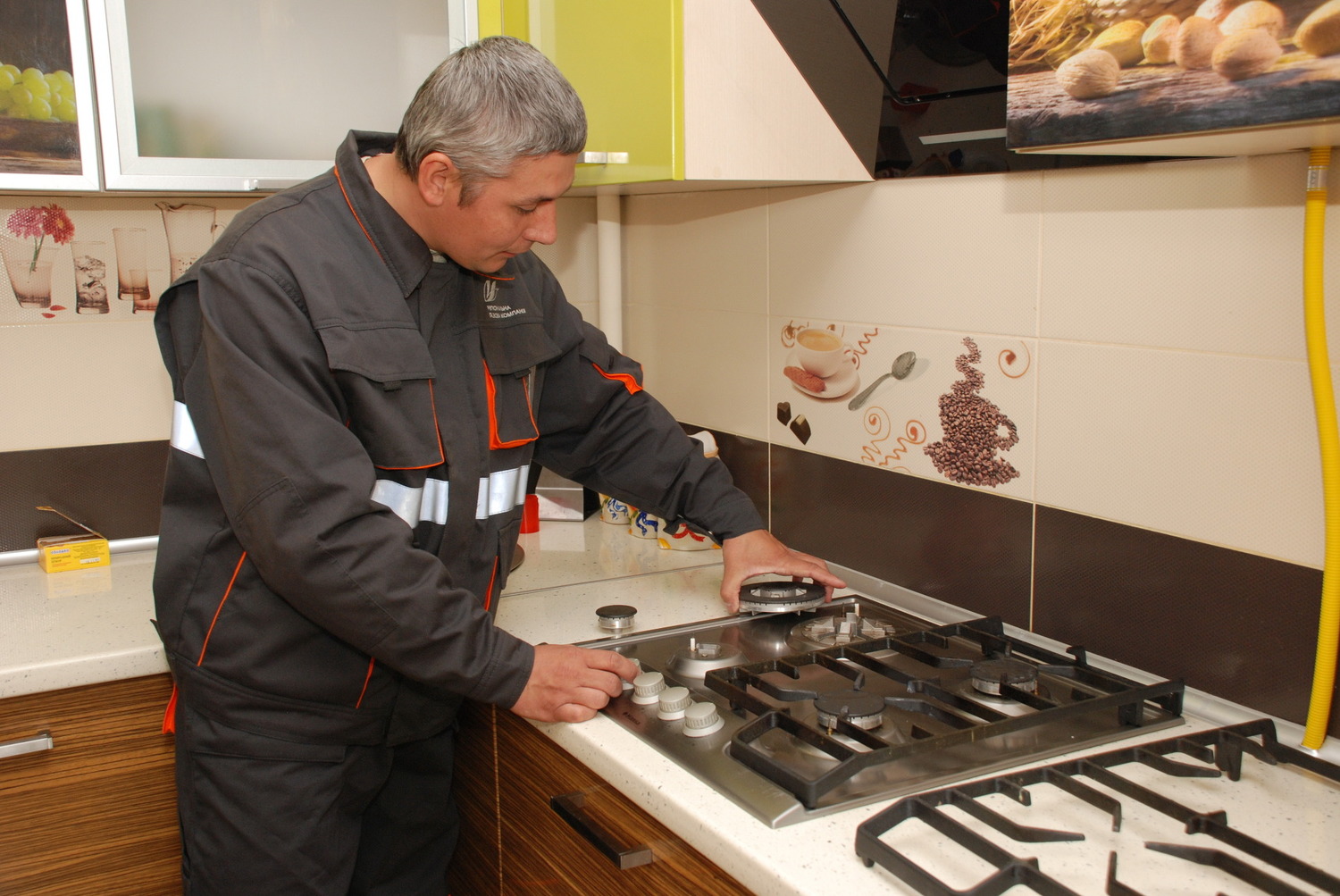 Ремонт газовой духовки в Москве: специалиста с ценами и отзывами на YouDo
